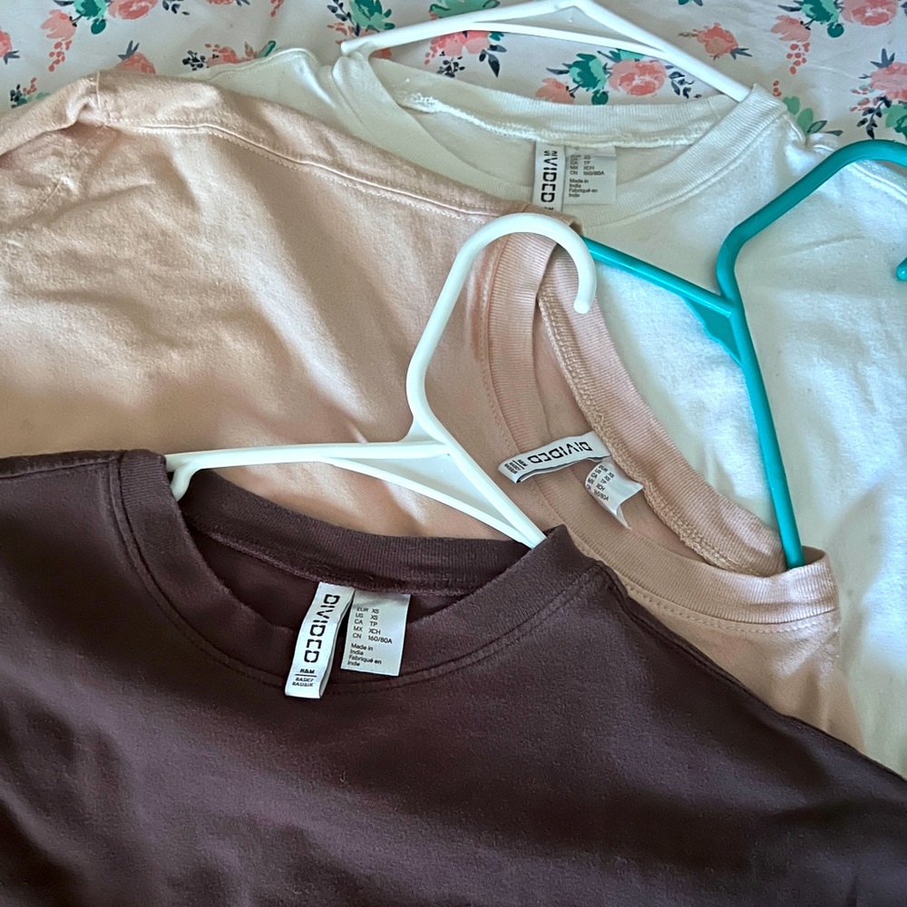 H&m neutrals t-shirts